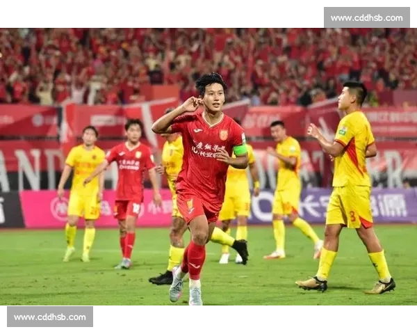 进攻核心引领战术革新全面提升球队进攻效率与场上统治力